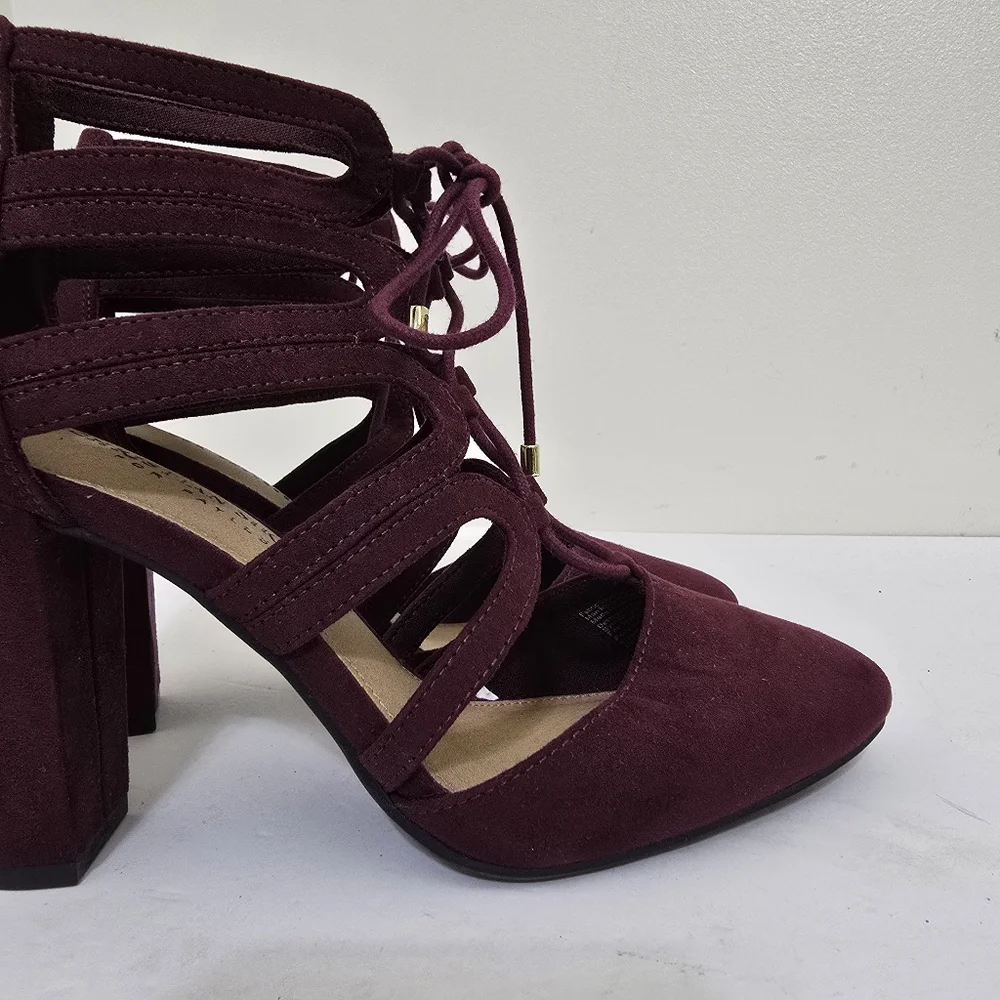 CHRISITIAN SIRIANO size 6.5 Suede Lace Up Strappy Block‎ Heel Shoes Burgundy